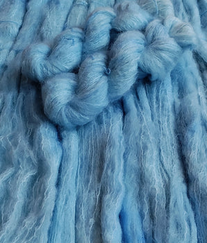 Madam Blue – Mega Mohair