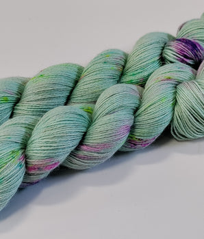 Blaue Einhorn-Tropfen – Alin Silk