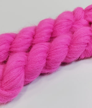 Neon Pink - Suri Silk Fluf